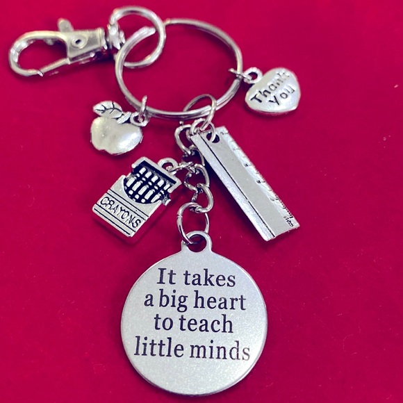 Teacher Keychain Purse Charm Gift It Takes A Big Heart To Teach Little M… - Picture 2 of 4